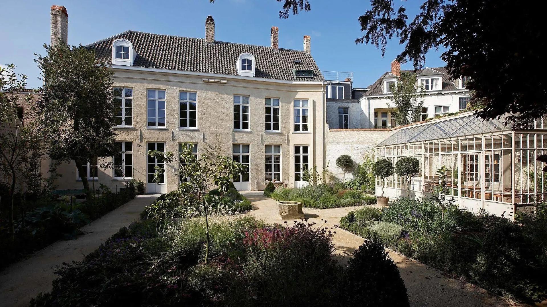B&B De Corenbloem Luxury Guesthouse - Adults Only Bruges Bed & Breakfast