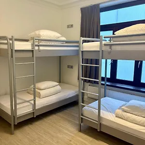 https://2go4-quality-hostel-brussels-city-center.brusselshotelsbook.com