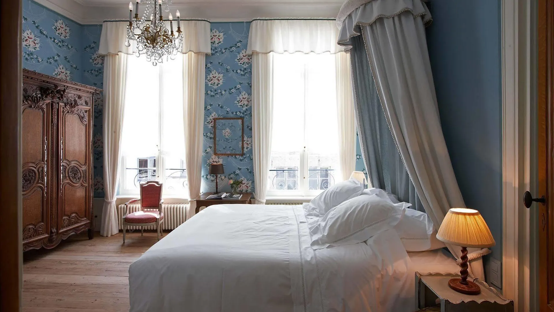 B&B De Corenbloem Luxury Guesthouse - Adults Only 브뤼헤